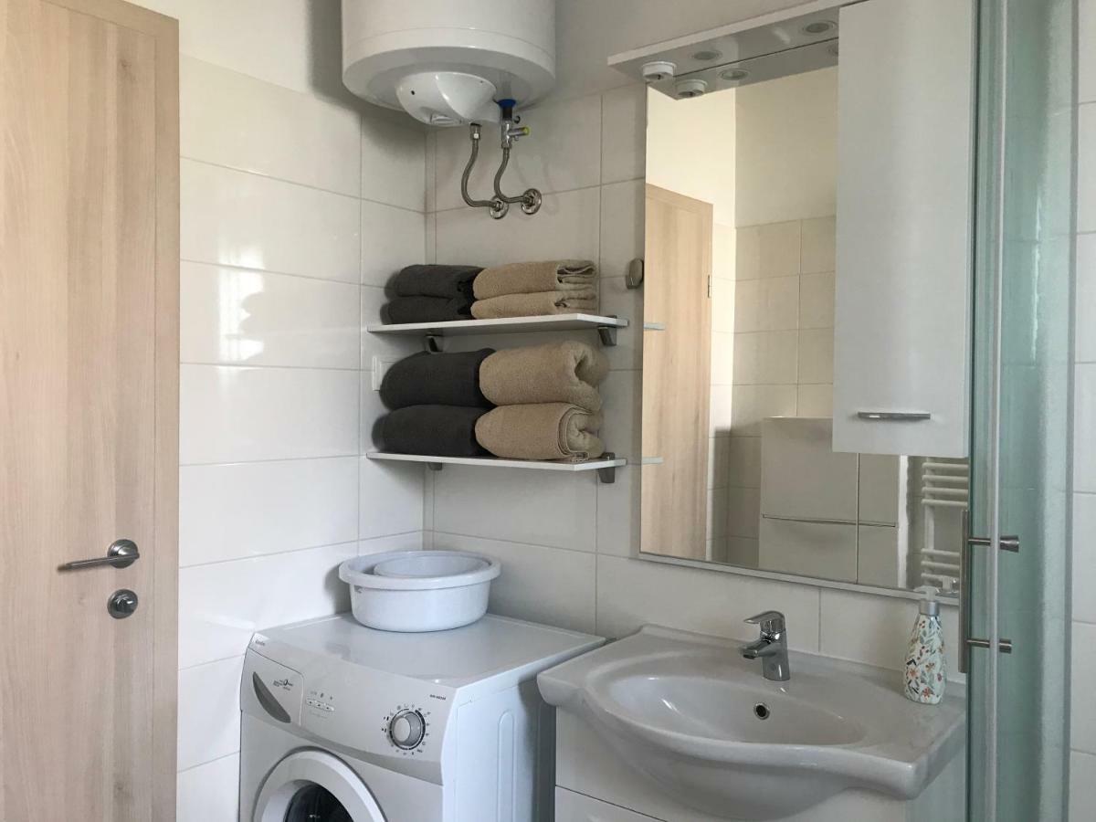 N&N Apartments Jadranovo Eksteriør bilde